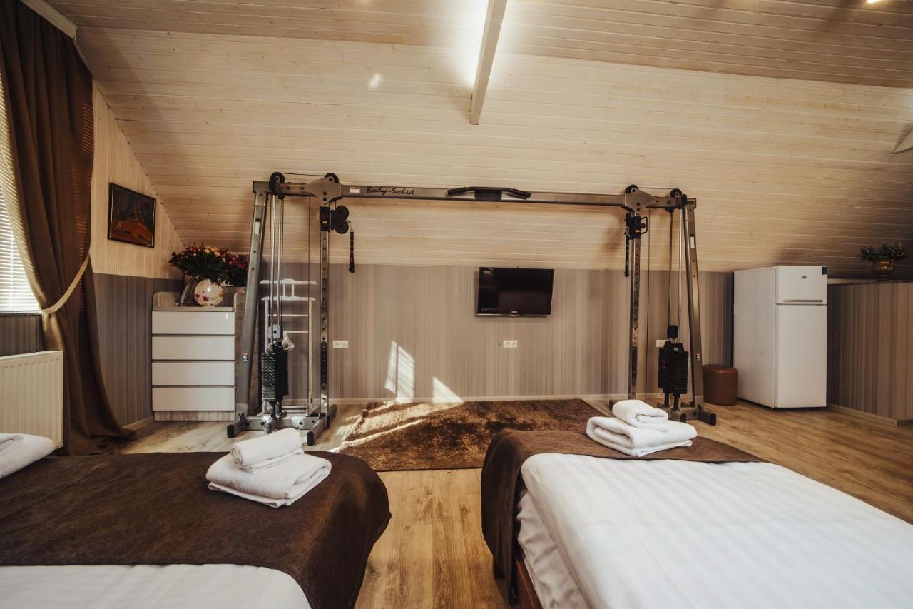 Rustaveli Apartment With Gym تبليسي المظهر الخارجي الصورة